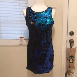 Color changing sequin party dress
